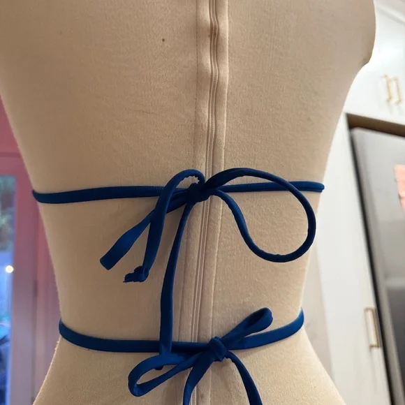 Blue bikini top - Picture 8 of 10